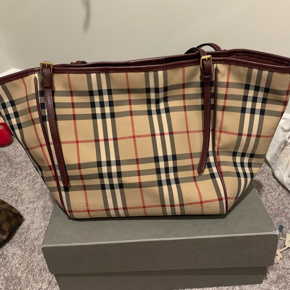 Women bag
